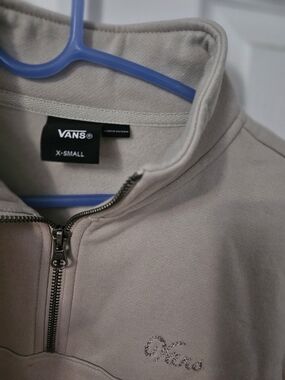 Vans Women's X-Small Beige Quarter-Zip Sweater